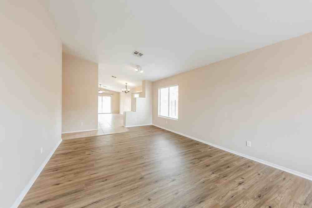 14067 W Two Guns Trl - Photo 3 of 16