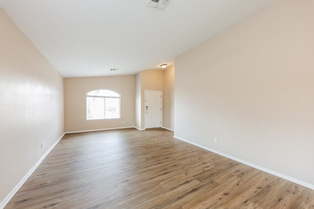 14067 W Two Guns Trl - Photo 4 of 16