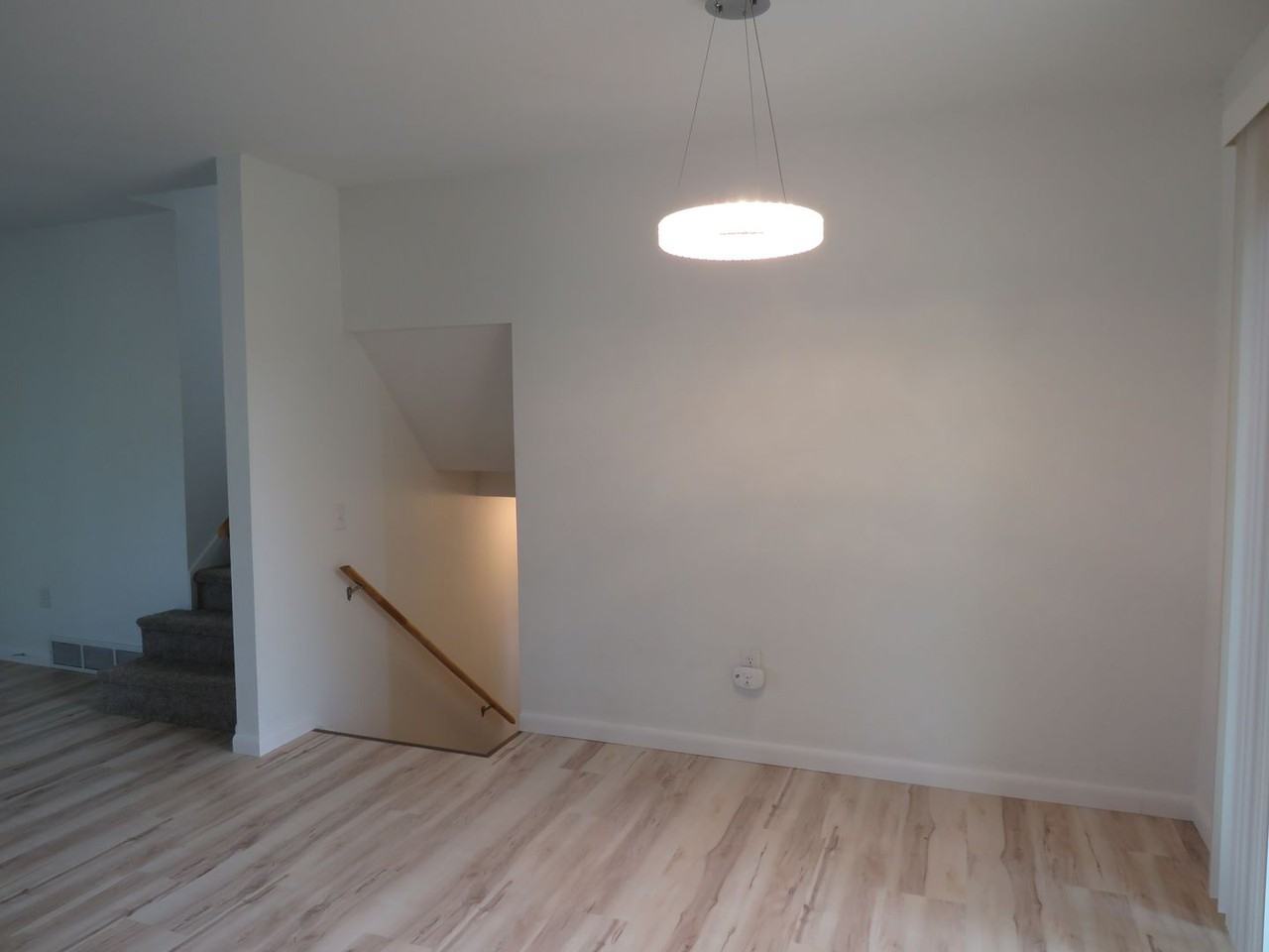 1418 Mading Dr - Photo 4 of 19