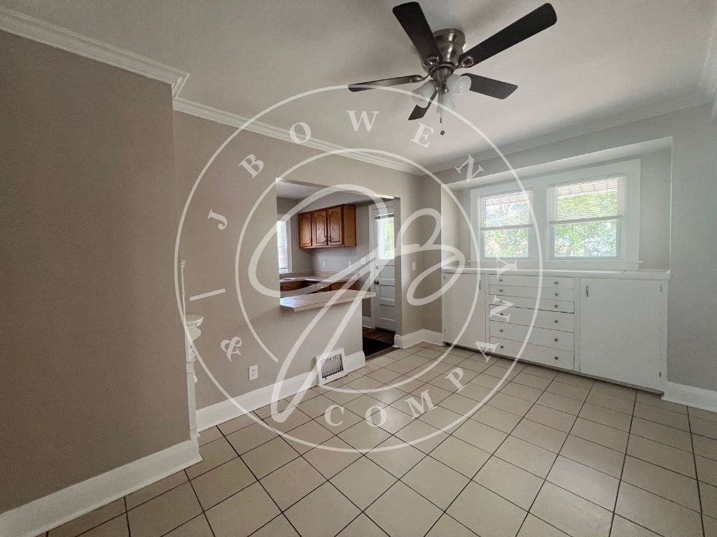 1918 Mansfield Rd - Photo 5 of 12
