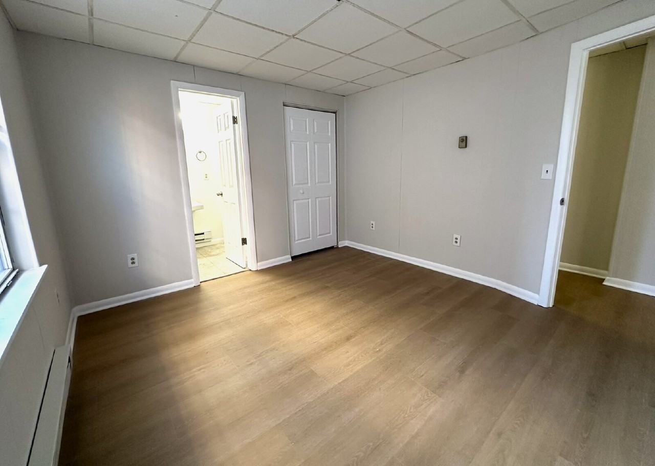 41 Liberty St Apt A - Photo 6 of 6