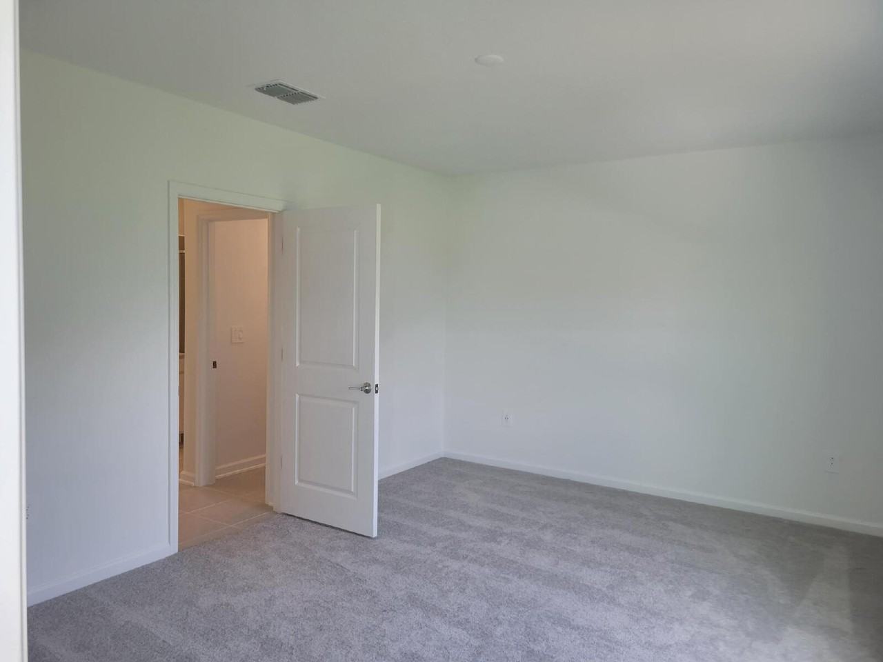 5635 Vinyasa Rd - Photo 5 of 10