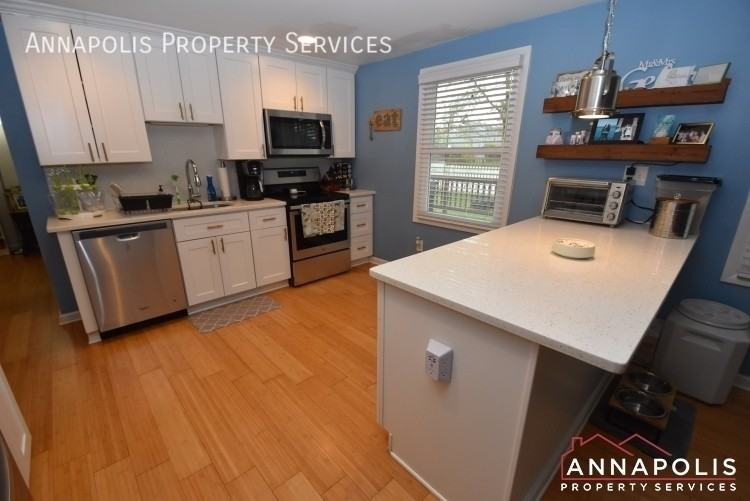 206 Dauntsey Dr - Photo 2 of 45