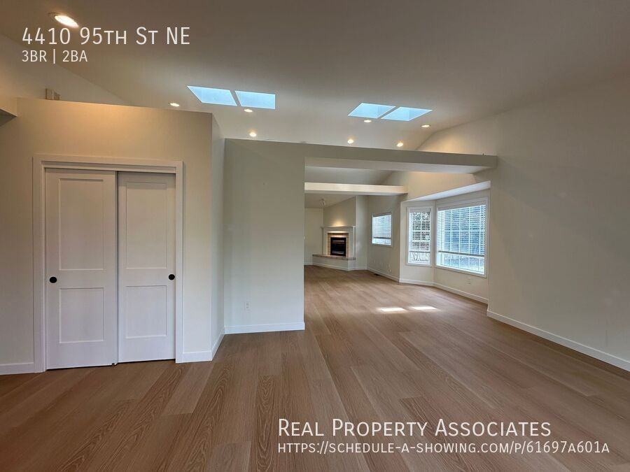 4410 95th St Ne - Photo 2 of 21