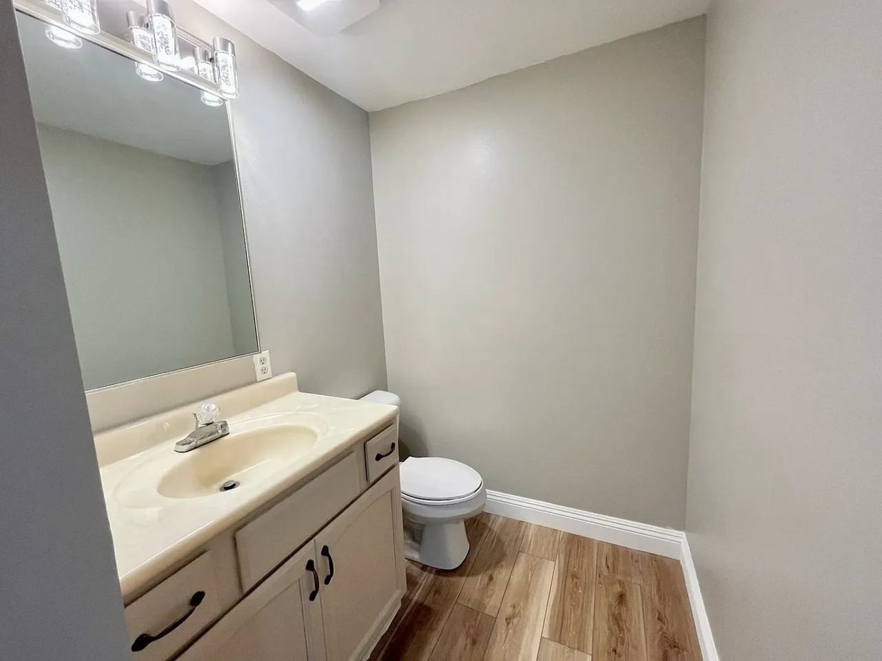 94-1069 Anania Cir #19 - Photo 2 of 13