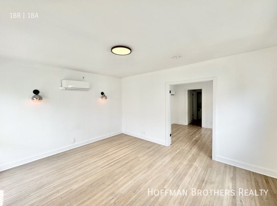 326 N Kingsley Dr #A - Photo 3 of 10