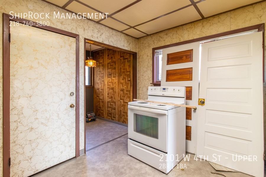 2101 W 4th St - Photo 3 of 15