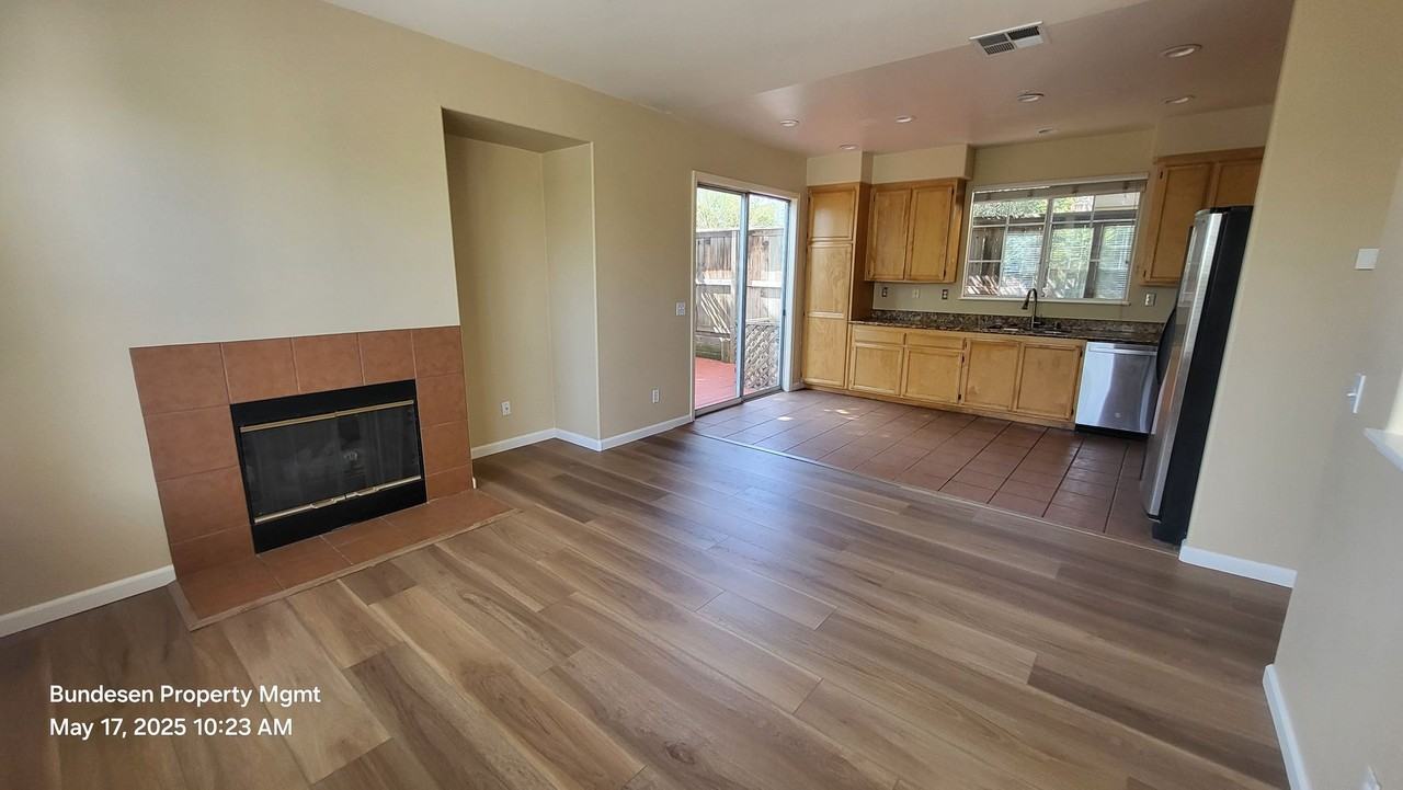 2012 Chetwood Dr - Photo 6 of 20