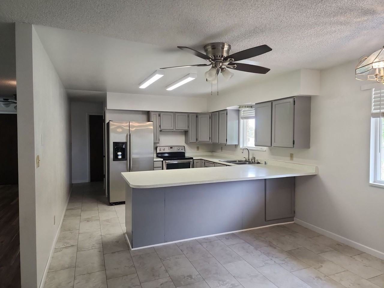 3210 N Bulldog Rd - Photo 4 of 20