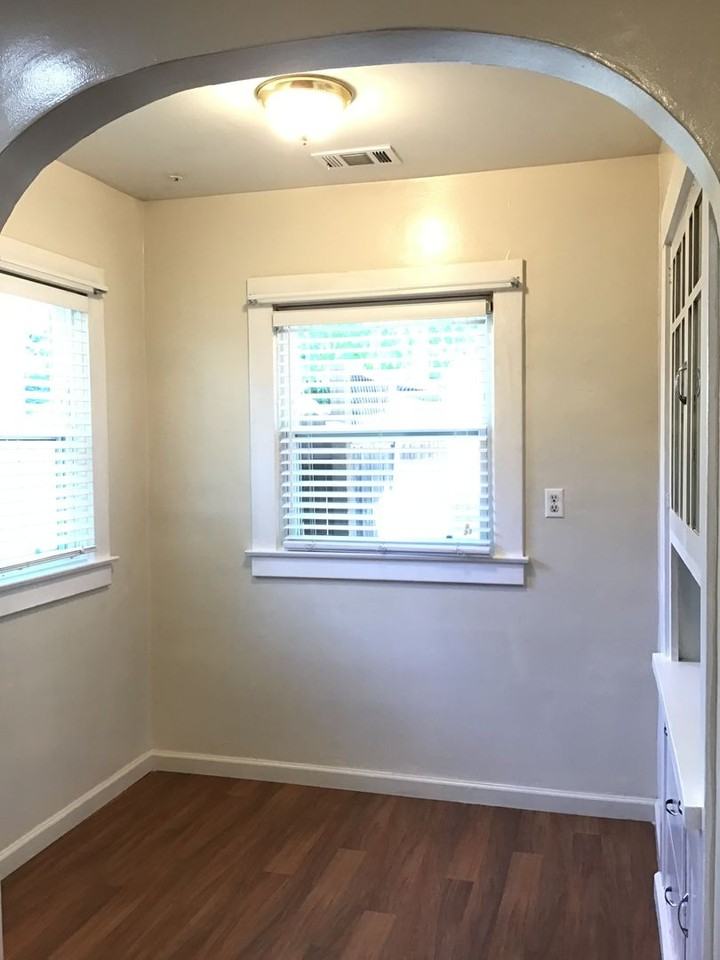 189 S Lincoln St - Photo 5 of 16