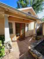 featured image of 108 1/2 Richardson St