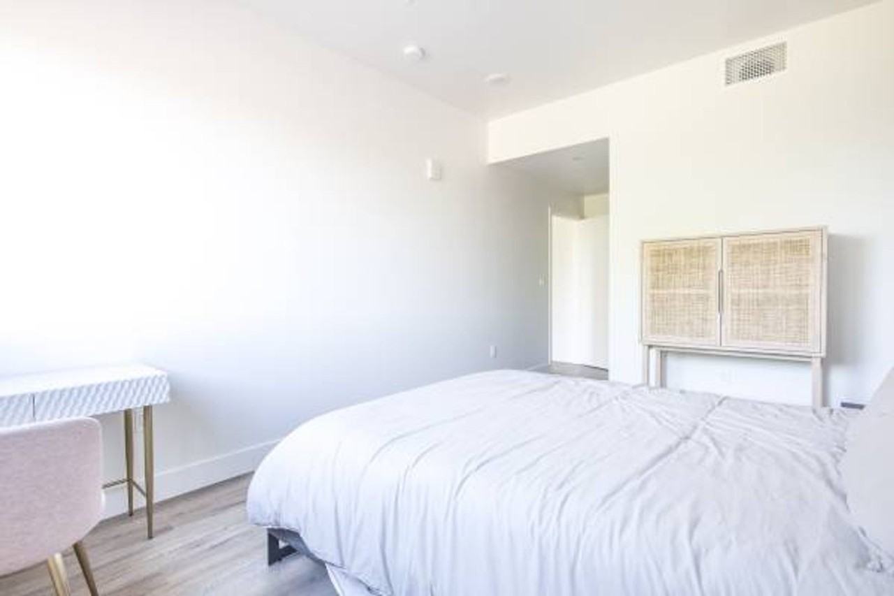 301 D St Apatments - Photo 2 of 20