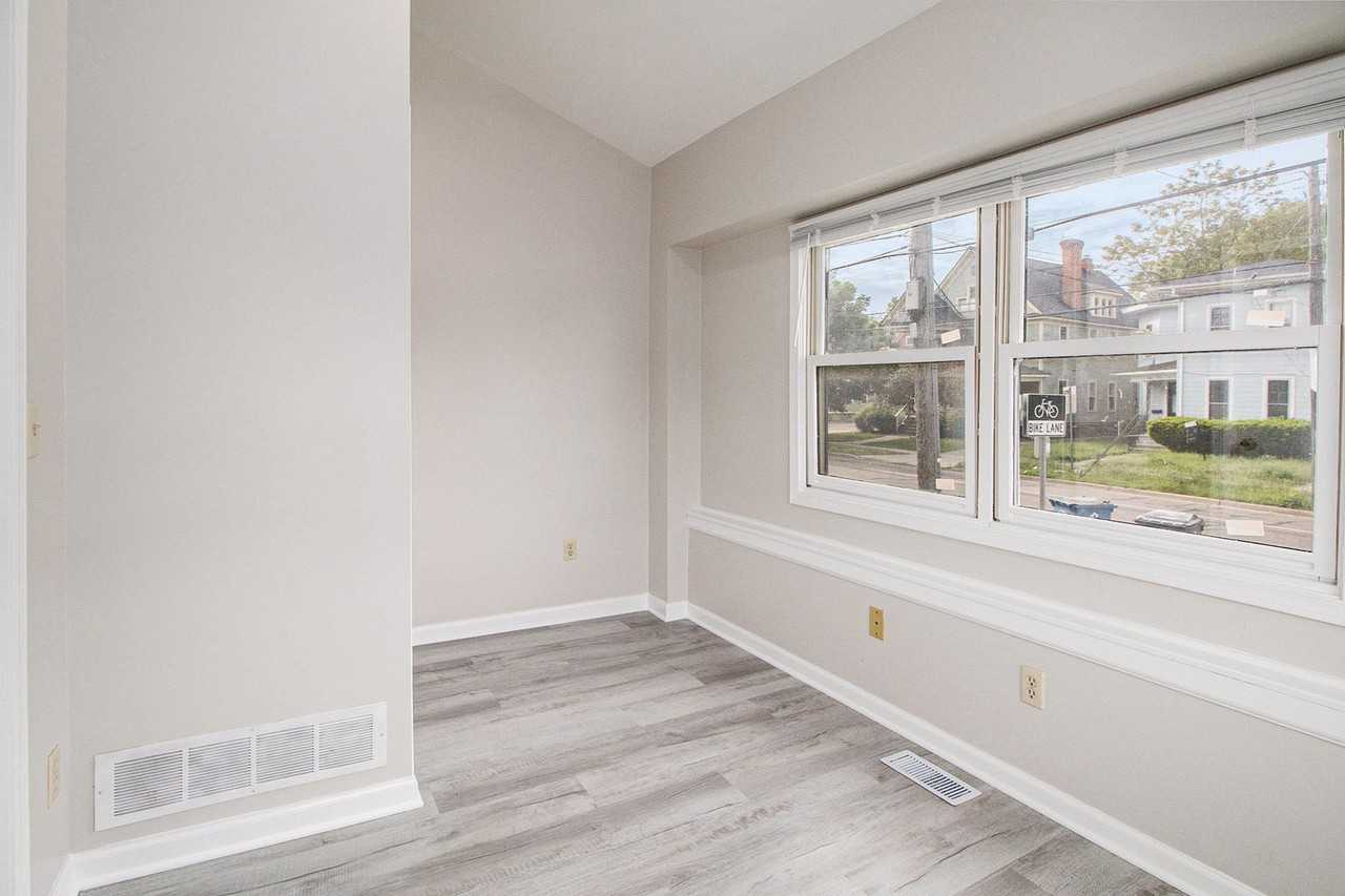 940 W Lovell St #1 - Photo 6 of 17