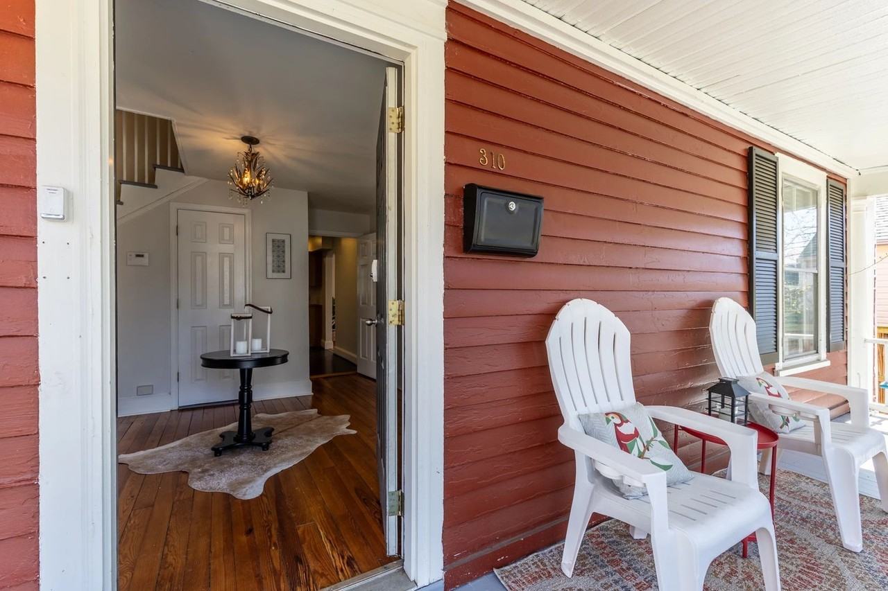 310 7th St Sw - Photo 2 of 38