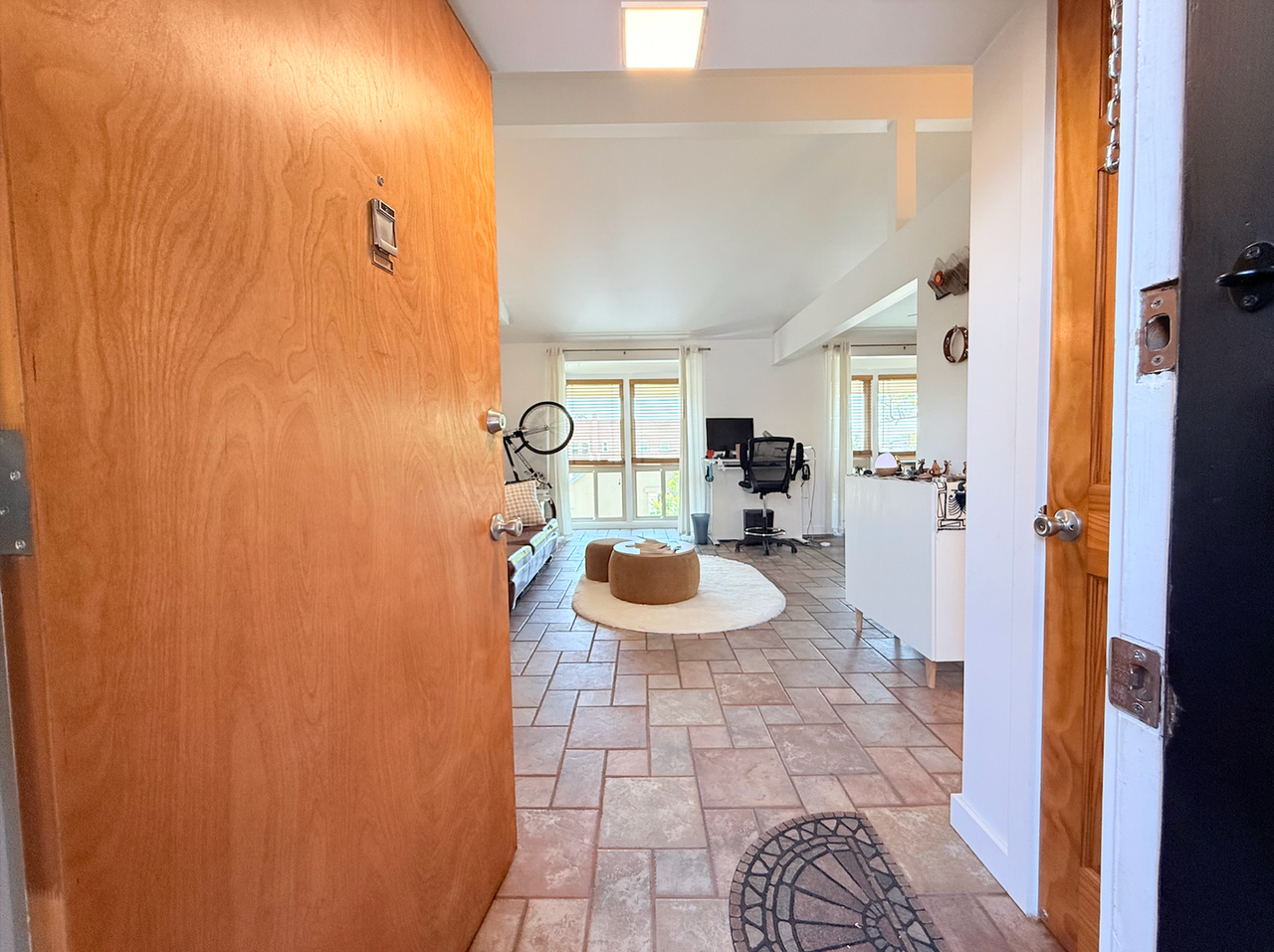 251 S 700 E - Photo 6 of 39