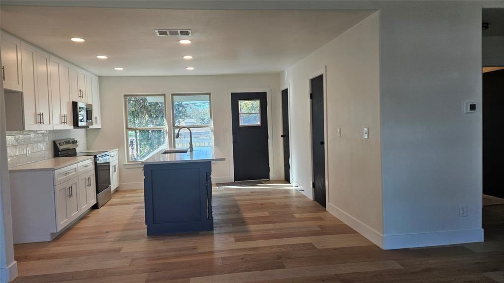502 Walker St #NA - Photo 4 of 14