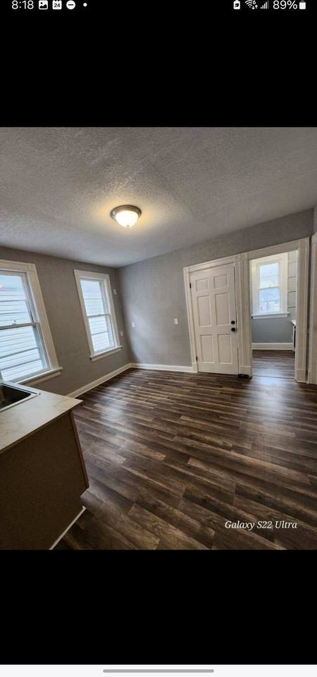 2031 N 37th St #2 - Photo 6 of 8