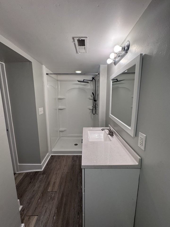 828 Silver Ave - Photo 6 of 21