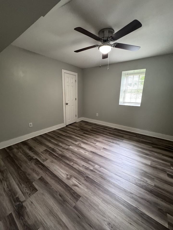 828 Silver Ave - Photo 7 of 21