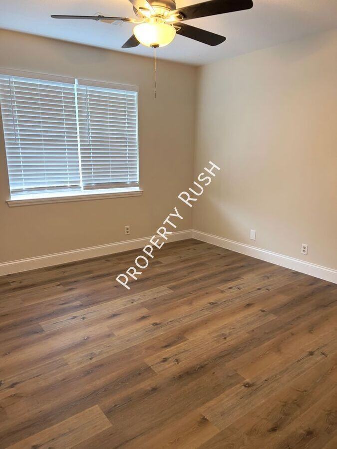 56 Bell Road #C - Photo 4 of 16