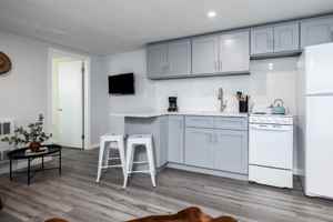 featured image of 2350 Gold Star Hwy #5