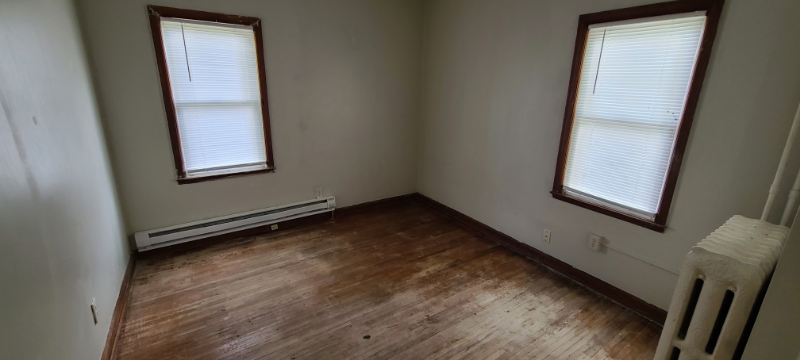 508 W Lyon St #2 - Photo 2 of 4