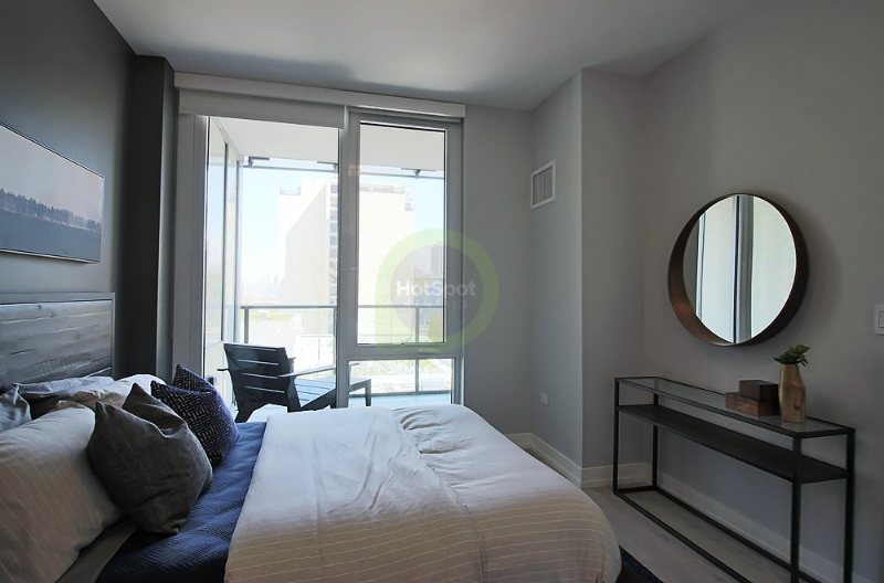 1147 N Wells St - Photo 6 of 21