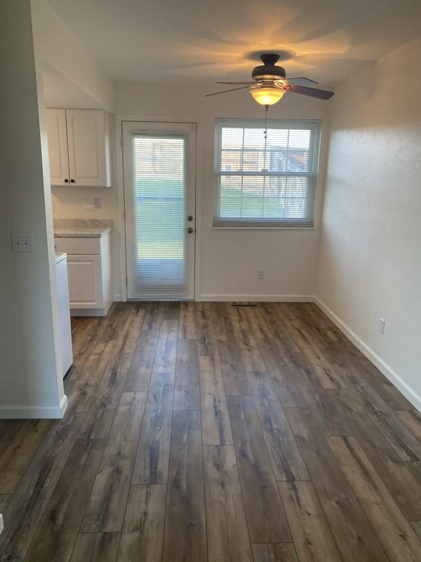 10510 Kline Way - Photo 4 of 21