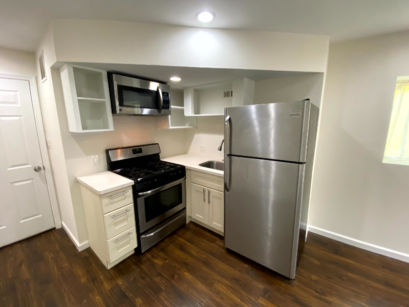 26 Rockford Ave #26ROCKFORD - Photo 2 of 12