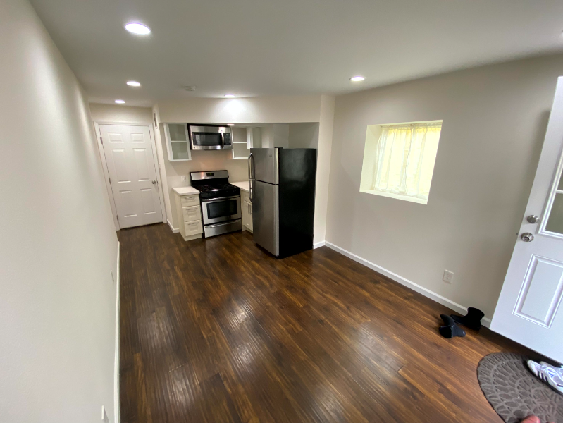 26 Rockford Ave #26ROCKFORD - Photo 3 of 12