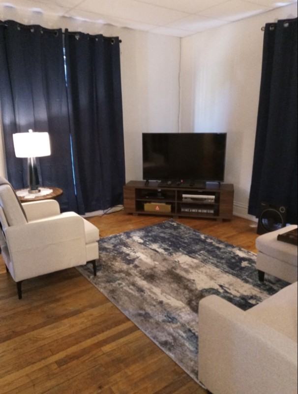 311 N Van Buren St - Photo 3 of 12