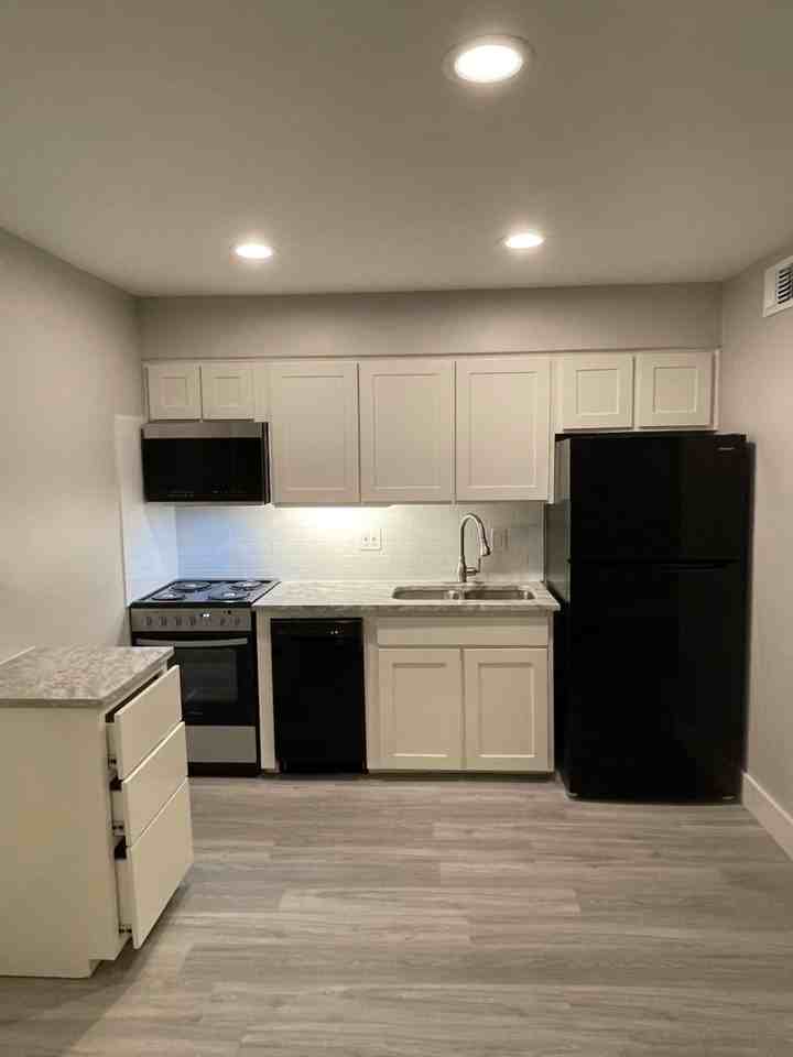 Morningside Avenue - Photo 4 of 13