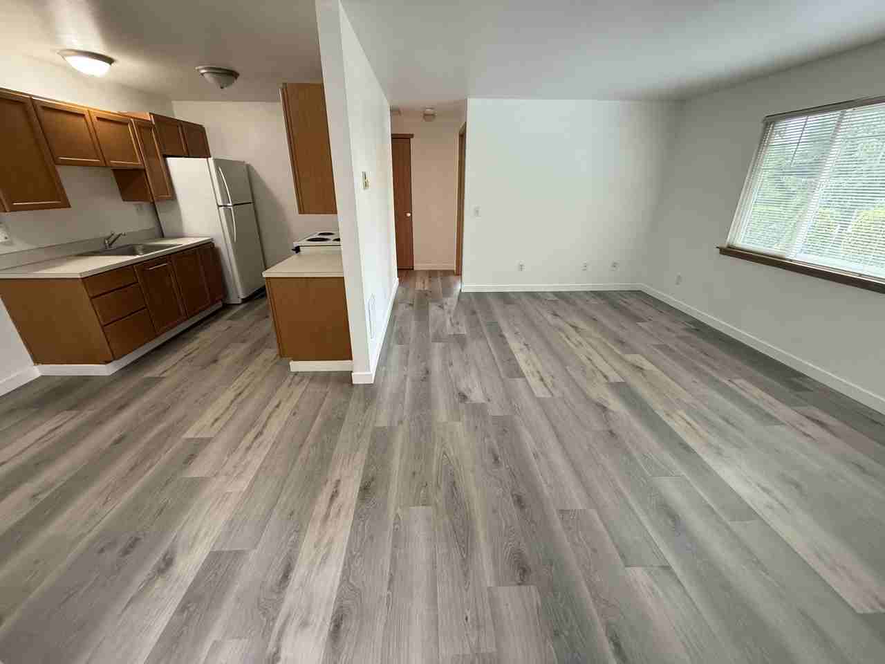 S1619-C8 - Photo 3 of 21