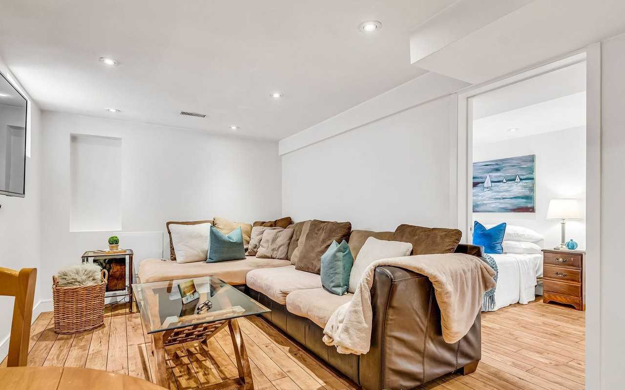 427 Lauder Avenue #1 - Photo 2 of 9