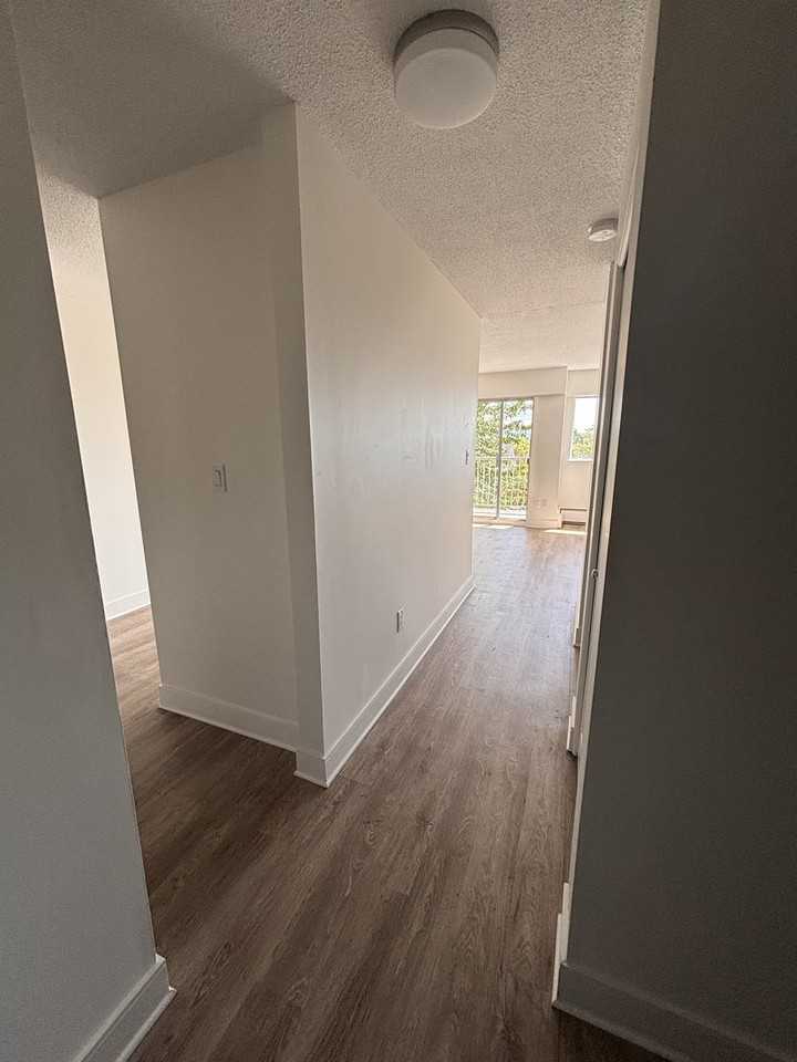 33371 2nd Ave - Photo 3 of 7