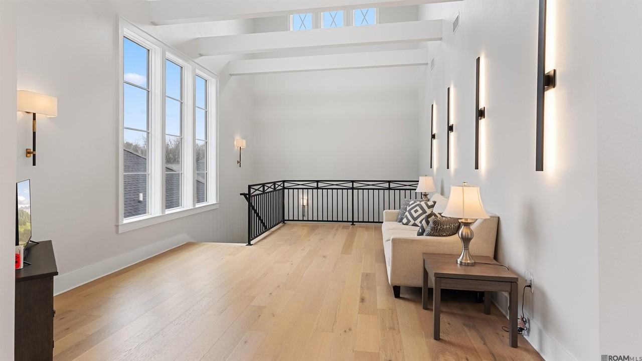 2757 Chenal Ct - Photo 7 of 19