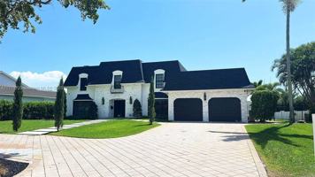 featured image of 4312 Ne 22nd Ave