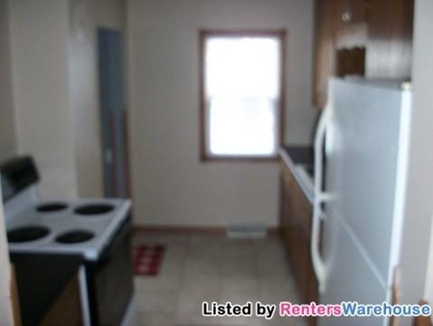 2412 3rd St N - Photo 3 of 8