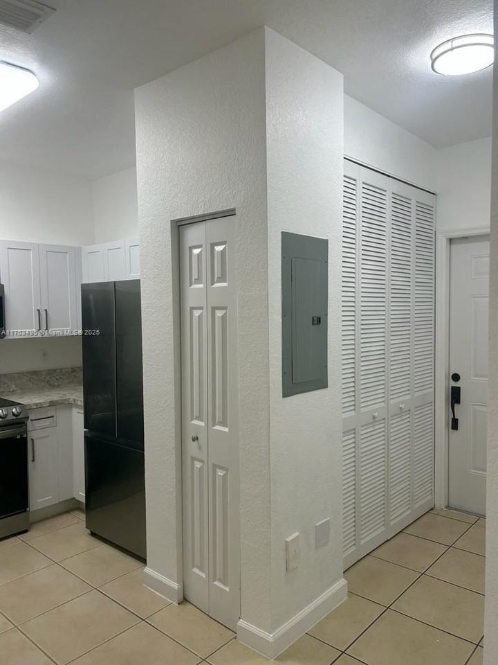 9257 Sw 227th St - Photo 7 of 8