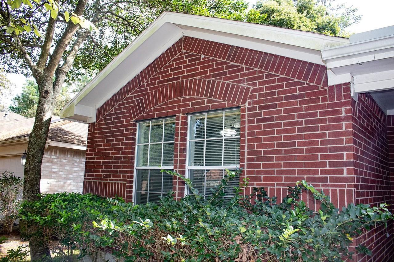 111 N Misty Dawn Dr - Photo 2 of 8