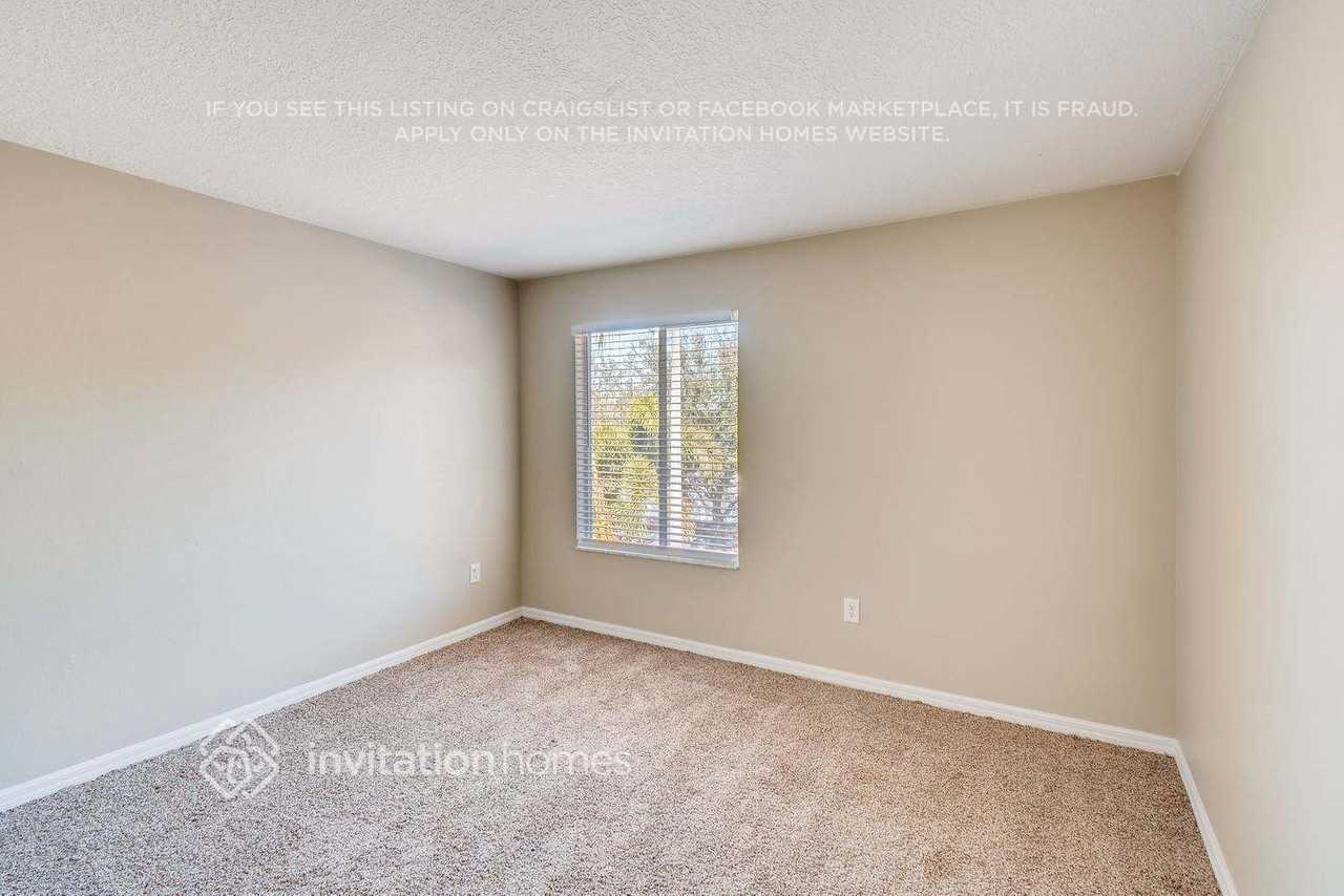 11006 Sailbrooke Dr - Photo 6 of 12