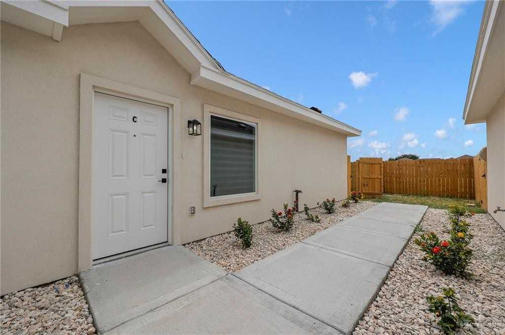 3307 Aurora Ln - Photo 3 of 20