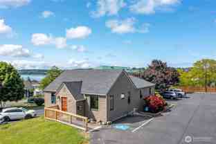 1121 Se Dock St - Photo 1 of 1