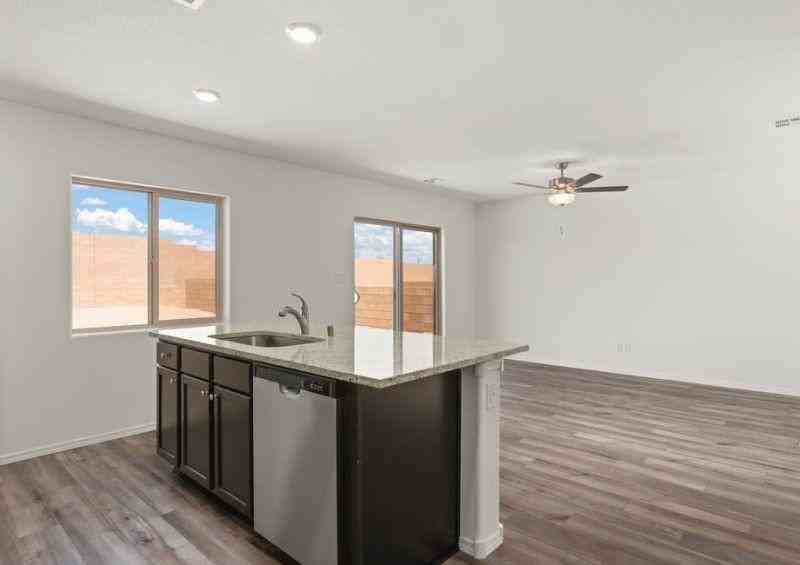 2623 Desi Loop - Photo 2 of 4