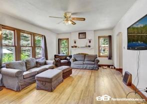 2036 Iglehart Ave - Photo 1 of 1