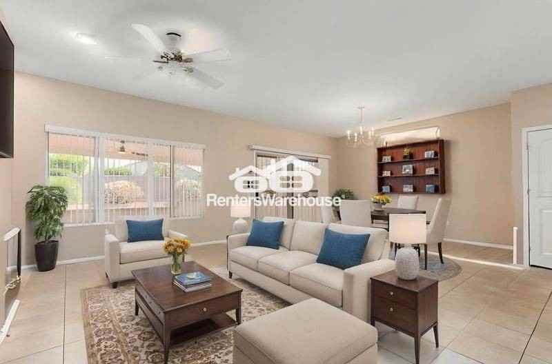 15813 W Bridgewater Way - Photo 3 of 22