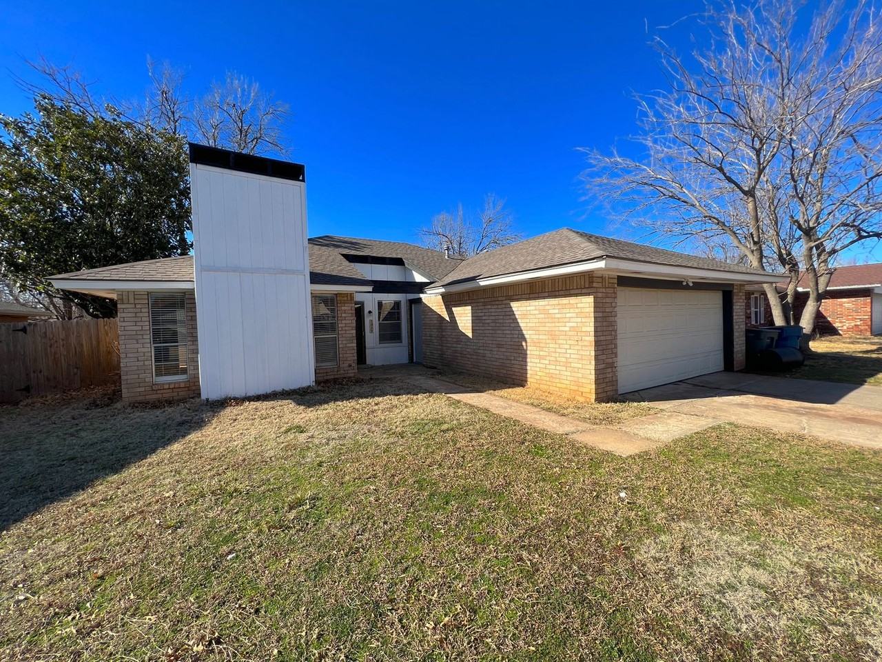 1017 S Neptune Rd - Photo 2 of 33