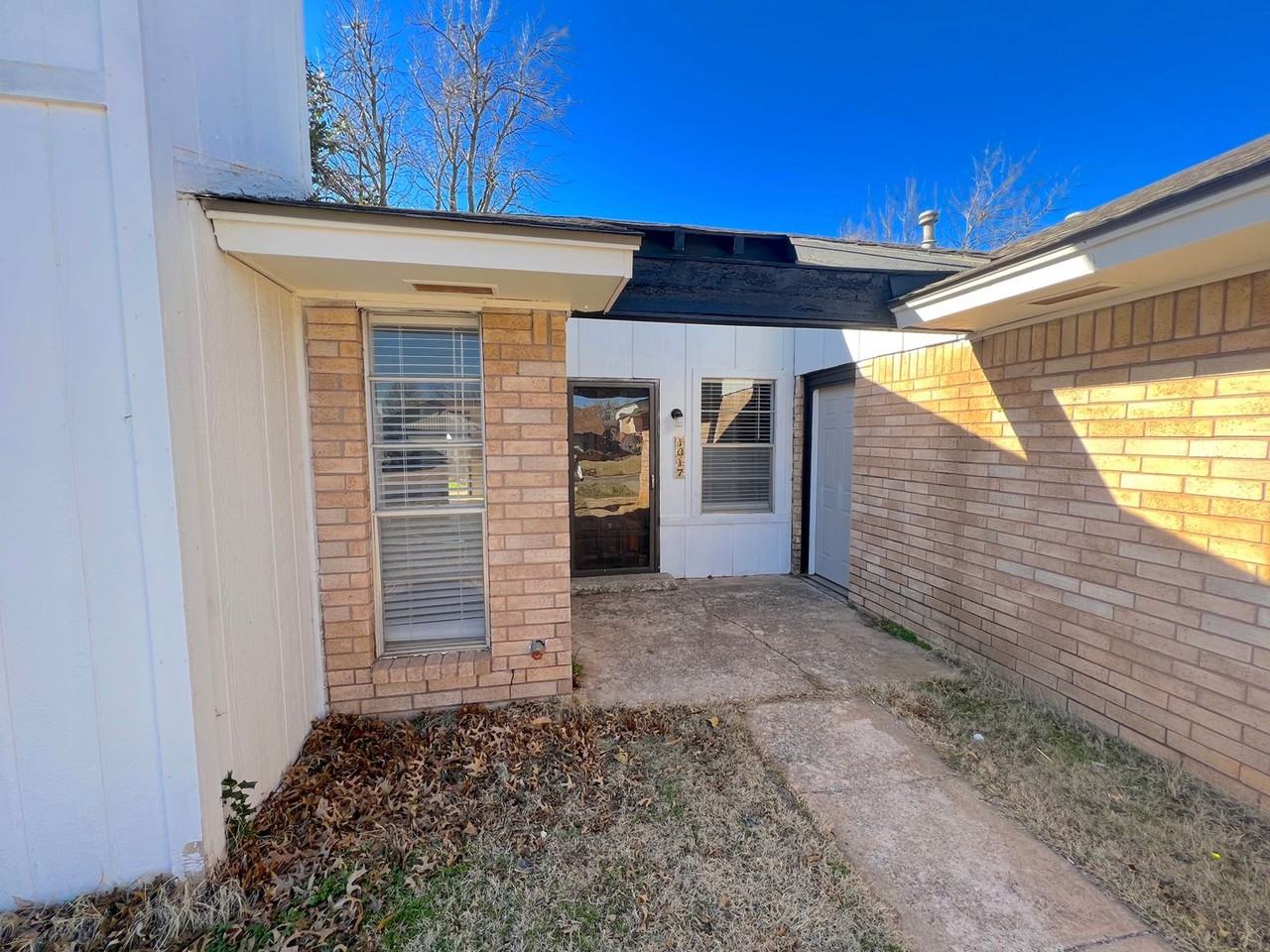 1017 S Neptune Rd - Photo 3 of 33