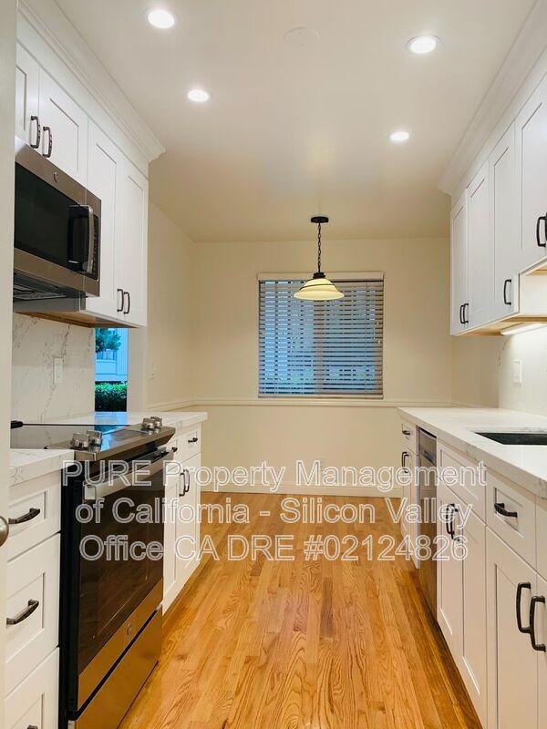 2315 Eastridge Ave #715 - Photo 3 of 39