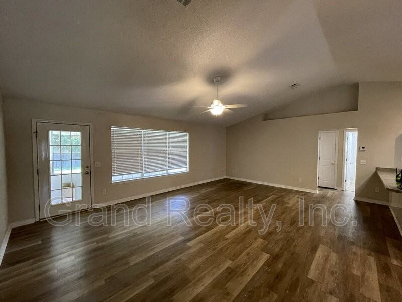 10337 Wailuku Dr - Photo 4 of 23